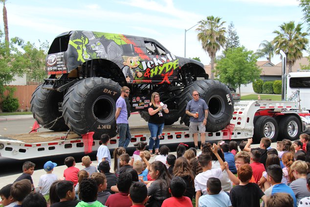 monster truck