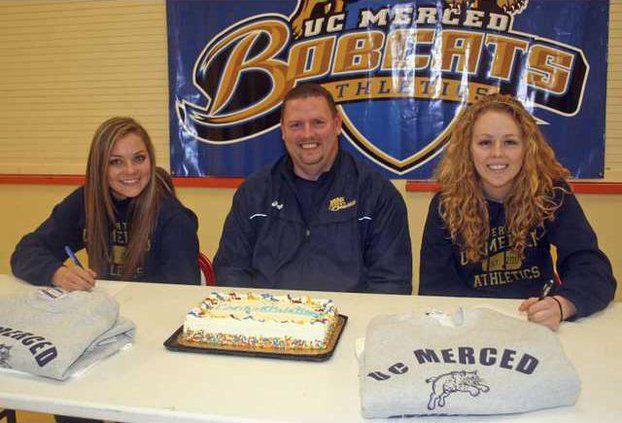 12-21 OAK Volley Signing