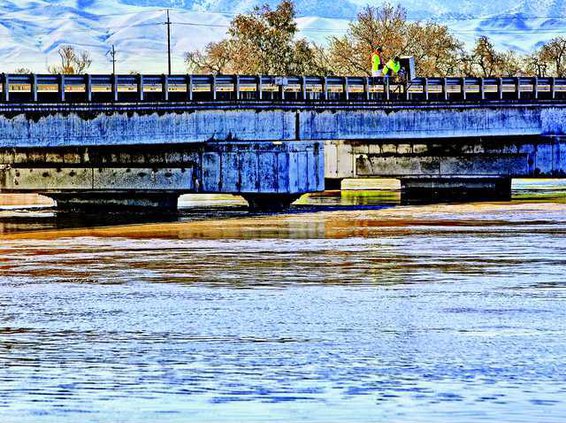 LEVEE AIRPORT BRIDGE1 2-27-16 copy