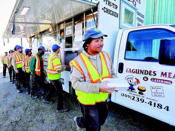LEVEE FAGUNDES LUNCH1 2-25-17 copy