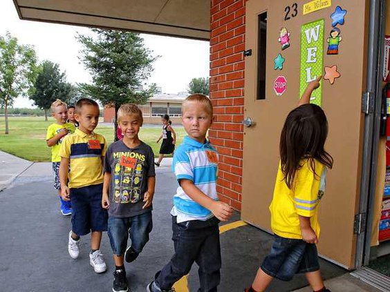 SCHOOL FIRST DAY3 8-7-15