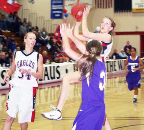 TC vs Denair girls pic