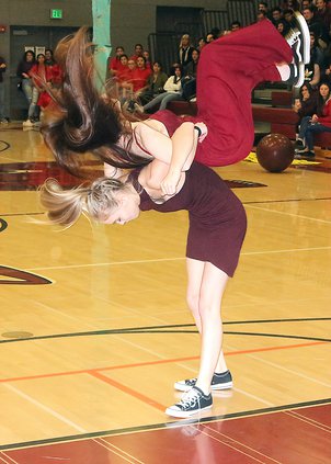 Dancers.jpg