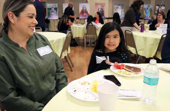Alyssa Pacheco eats.jpg
