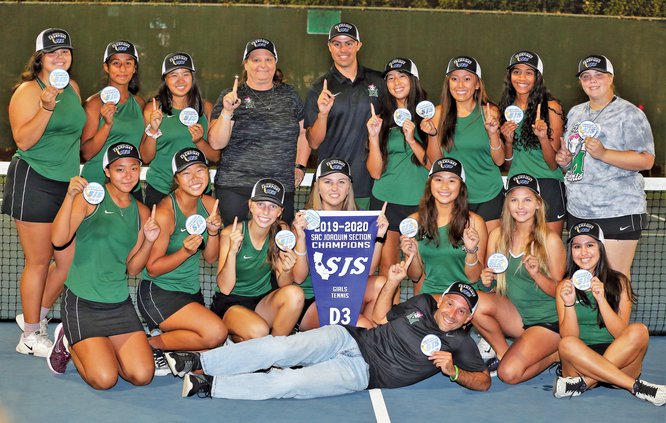 Bulletin girls tennis 2019